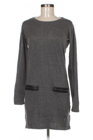Sukienka Esmara, Rozmiar M, Kolor Szary, Cena 21,99 zł