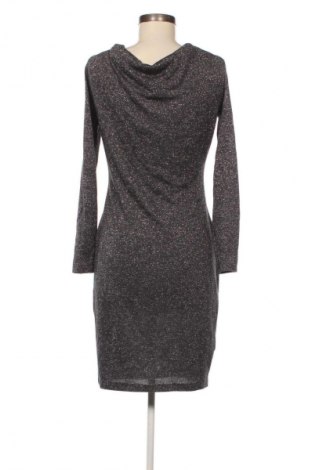 Рокля Esprit, Размер M, Цвят Многоцветен, Цена 12,78 €