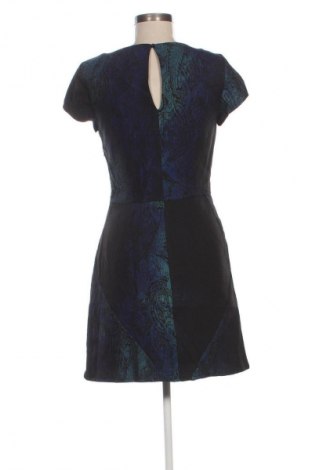 Рокля Esprit, Размер S, Цвят Многоцветен, Цена 7,66 €