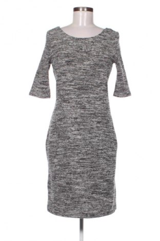 Рокля Esprit, Размер L, Цвят Многоцветен, Цена 24,55 €