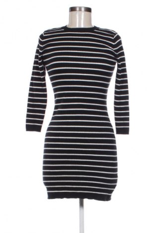 Sukienka Forever 21, Rozmiar M, Kolor Kolorowy, Cena 133,96 zł