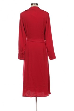 Рокля Friends Like These, Размер M, Цвят Червен, Цена 56,24 €