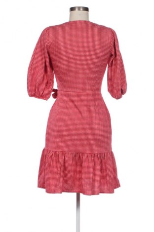 Šaty  Guess, Velikost S, Barva Vícebarevné, Cena  3 146,00 Kč