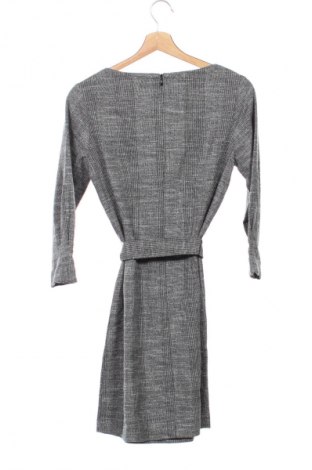 Рокля H&M, Размер S, Цвят Многоцветен, Цена 6,64 €