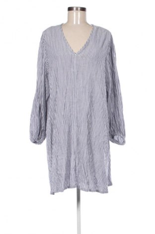 Рокля H&M, Размер M, Цвят Многоцветен, Цена 19,95 €