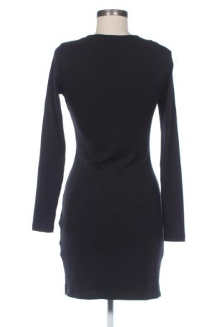 Рокля H&M, Размер M, Цвят Черен, Цена 20,00 €