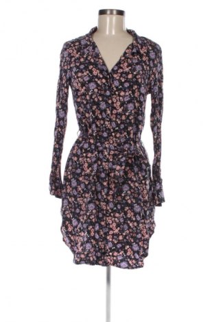 Рокля H&M Divided, Размер M, Цвят Многоцветен, Цена 25,00 €