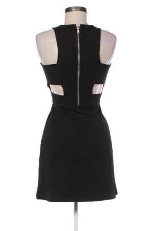Šaty  H&M Divided, Velikost XS, Barva Černá, Cena  1 060,00 Kč