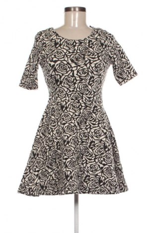 Рокля H&M Divided, Размер M, Цвят Многоцветен, Цена 4,60 €