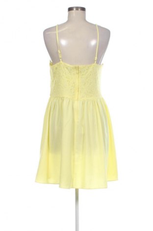 Рокля H&M Divided, Размер S, Цвят Жълт, Цена 6,64 €