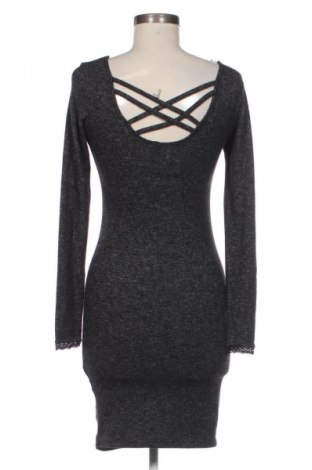 Рокля Hdm, Размер M, Цвят Многоцветен, Цена 19,95 €