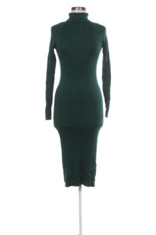 Рокля In April 1986, Размер M, Цвят Зелен, Цена 12,78 €