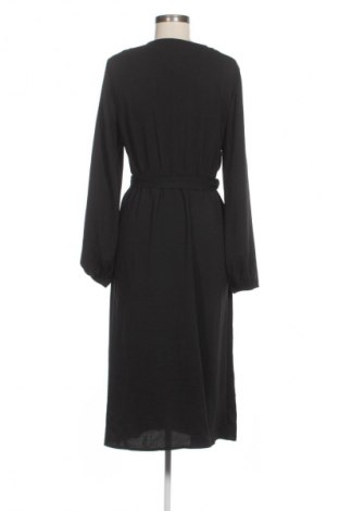 Sukienka Jdy, Rozmiar S, Kolor Czarny, Cena 96,99 zł