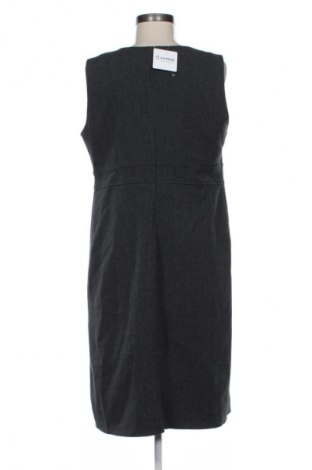 Рокля Karina, Размер M, Цвят Многоцветен, Цена 13,80 €