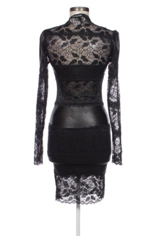 Ruha Kikiriki, Méret S, Szín Fekete, Ár 12 397 Ft