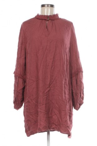 Ruha LC Waikiki, Méret L, Szín Piros, Ár 5 789 Ft