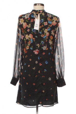 Ruha Lipsy, Méret M, Szín Sokszínű, Ár 22 229 Ft