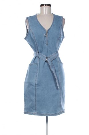 Sukienka Lola & Liza, Rozmiar M, Kolor Niebieski, Cena 67,99 zł