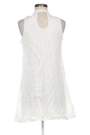 Рокля Love Fire, Размер S, Цвят Бял, Цена 20,00 €