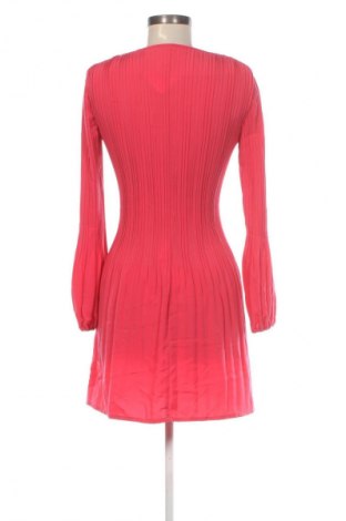 Рокля Maje, Размер XS, Цвят Розов, Цена 61,35 €