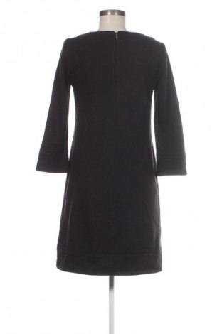 Ruha Marc Cain, Méret M, Szín Fekete, Ár 27 569 Ft
