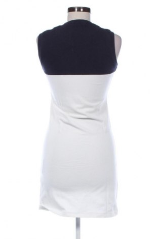 Рокля Marine, Размер S, Цвят Многоцветен, Цена 20,00 €