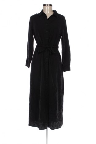 Рокля Master, Размер M, Цвят Черен, Цена 25,00 €