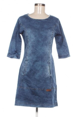 Рокля Megi, Размер M, Цвят Многоцветен, Цена 20,00 €