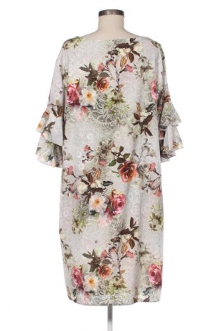 Рокля Melissa, Размер XXL, Цвят Многоцветен, Цена 42,01 €