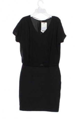 Sukienka Mexx, Rozmiar XS, Kolor Czarny, Cena 107,99 zł