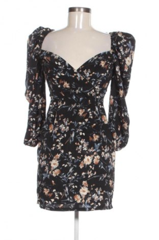 Рокля Missguided, Размер S, Цвят Многоцветен, Цена 19,95 €