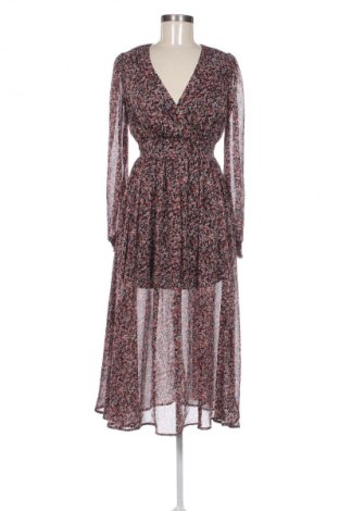 Рокля Mohito, Размер XXS, Цвят Многоцветен, Цена 23,06 €