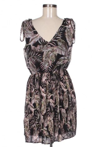 Рокля Mohito, Размер M, Цвят Многоцветен, Цена 19,95 €