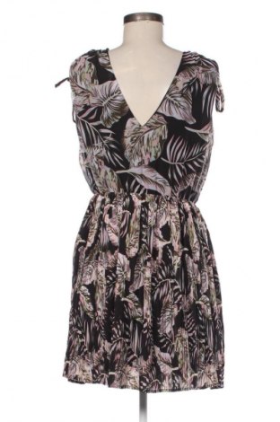 Рокля Mohito, Размер M, Цвят Многоцветен, Цена 19,95 €