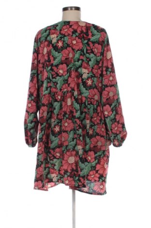 Рокля Monki, Размер S, Цвят Многоцветен, Цена 13,29 €