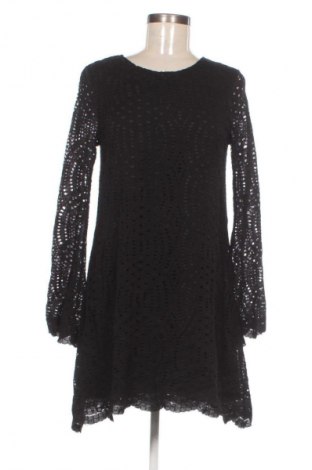 Рокля Motel, Размер M, Цвят Черен, Цена 24,44 €