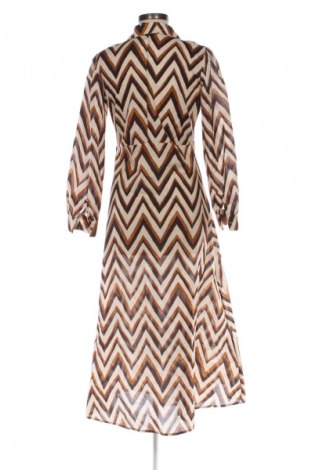 Рокля Motel, Размер M, Цвят Многоцветен, Цена 24,44 €