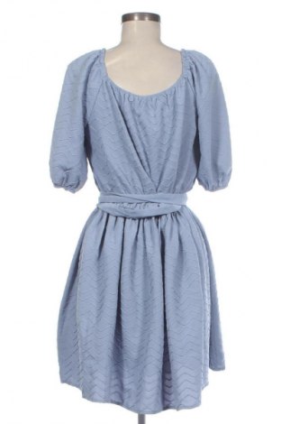 Kleid NA-KD, Größe M, Farbe Blau, Preis € 17,99