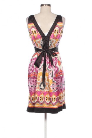 Рокля New Look, Размер M, Цвят Многоцветен, Цена 20,00 €