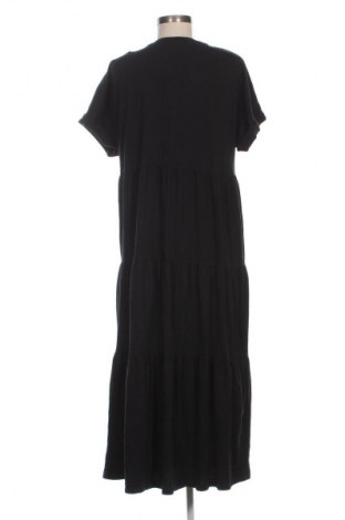 Рокля New Look, Размер XL, Цвят Черен, Цена 32,21 €