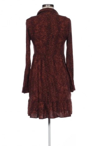 Рокля New Look, Размер S, Цвят Многоцветен, Цена 17,38 €