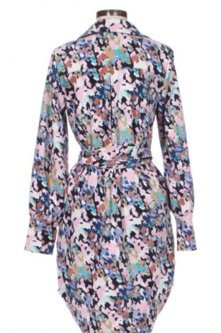 Рокля Numph, Размер S, Цвят Многоцветен, Цена 42,00 €