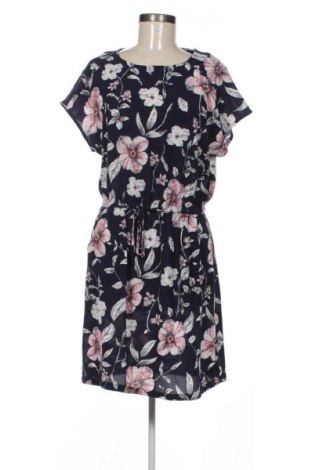 Рокля ONLY, Размер M, Цвят Многоцветен, Цена 14,31 €