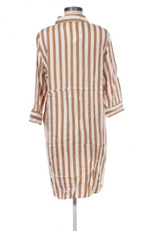 Рокля ONLY, Размер L, Цвят Многоцветен, Цена 32,21 €