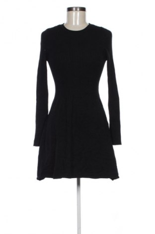 Рокля ONLY, Размер XS, Цвят Черен, Цена 7,15 €