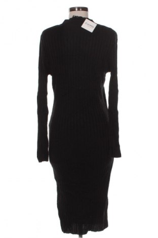 Рокля Primark, Размер M, Цвят Черен, Цена 7,66 €