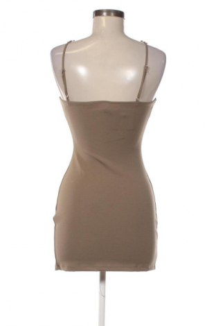 Рокля Pull&Bear, Размер S, Цвят Кафяв, Цена 26,07 €