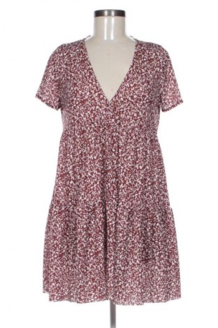 Рокля Pull&Bear, Размер M, Цвят Многоцветен, Цена 6,13 €