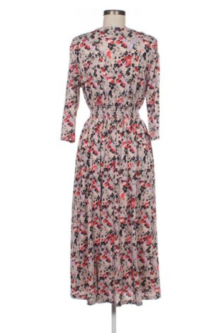 Šaty  Q/S by S.Oliver, Velikost M, Barva Vícebarevné, Cena  379,00 Kč