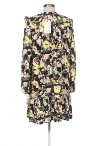 Рокля Q/S by S.Oliver, Размер M, Цвят Многоцветен, Цена 55,00 €